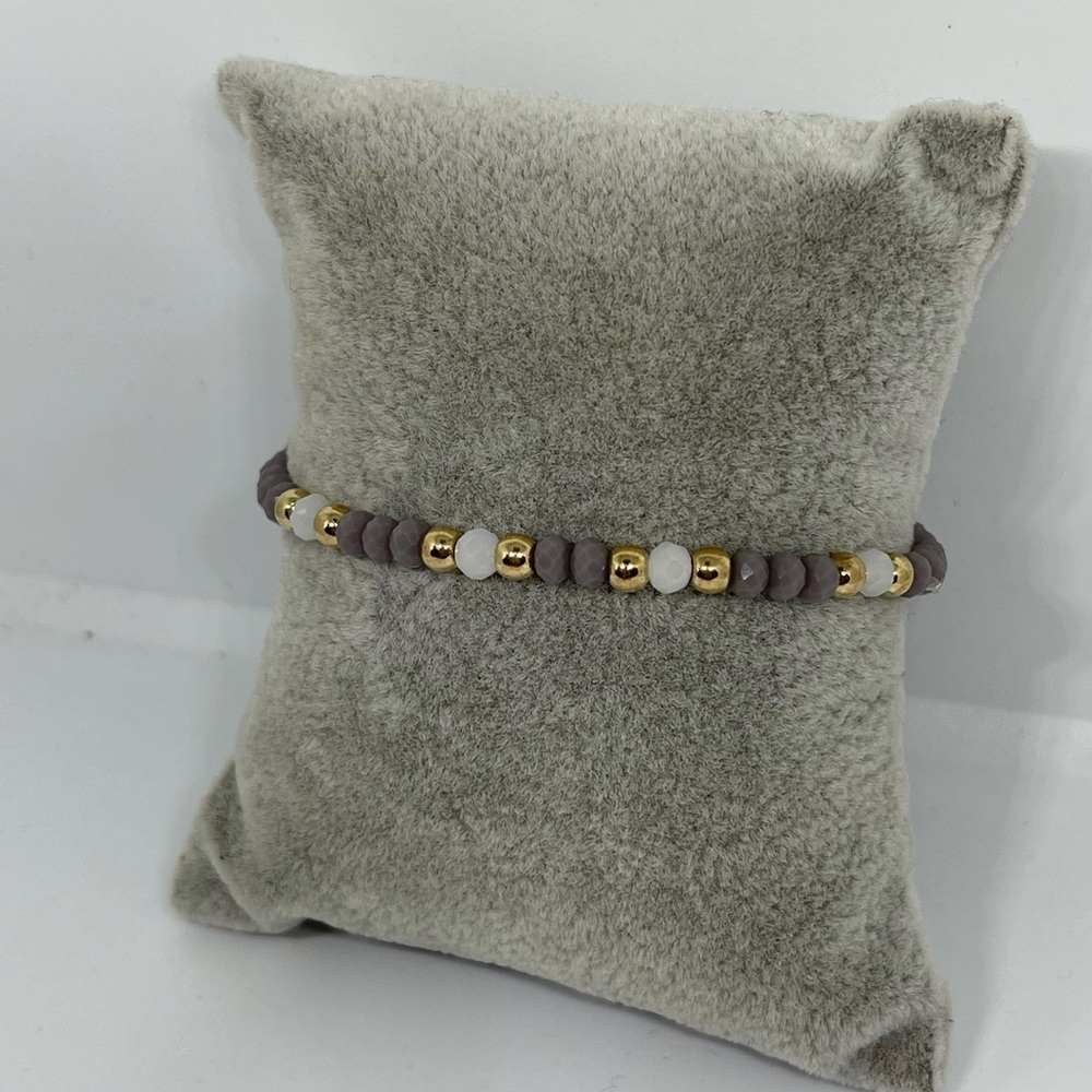 Set of 6 Bracelets - Picture 2 of 7